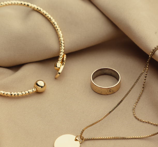 How to Read Gold Identification Marks on Jewelry?