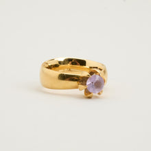 Ring with and amethyst in 14K Gold size 5¼ | Real Genuine Gold