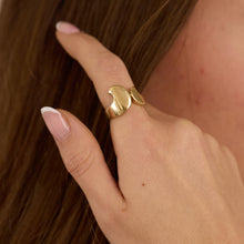 Classic 14K Gold Solitaire Ring, Size 5¼, Elegant Simple Gold Band, Timeless Fine Jewelry