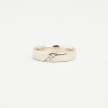 Ring with diamond (0.03 ct) in 14K White gold size 6¾ | Solid Gold