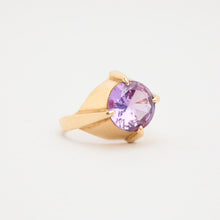 Ring with and synthetic sapphire in 14K Gold size 6½ | Real Genuine