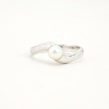 Ring with and pearl in 14K White gold size 6¾ | Solid Gold