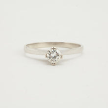 Ring with diamond (0.27 ct) in 14K White gold size 5¾ | Vintage