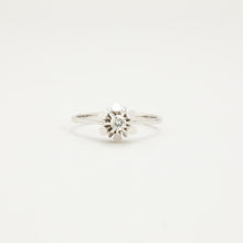 Ring with diamond (0.11 ct) in 18K White gold size 6½ | Vintage