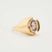 Ring with and amethyst in 14K Gold size 8 | Real Genuine Gold