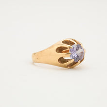Ring with and synthetic sapphire in 14K Gold size 5¼ | Solid Gold