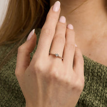 Ring with diamond (0.08 ct) in 14K White gold size 5¾ | Real Genuine