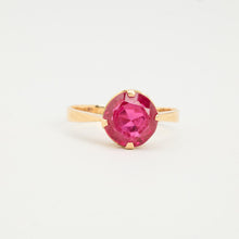 Bague avec rubis synthétique en or 14 carats, taille 9½ - 10 | Or massif