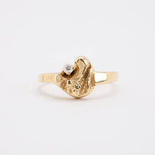 Ring with and Zirconia in 14K Gold size 8 | Vintage Solid Gold