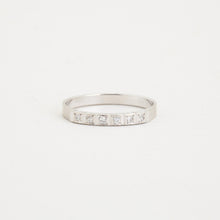 Ring with diamond (0.05 ct) in 18K White gold size 8½ | Vintage