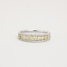 Ring with and sapphire in 14K White gold size 6½ | Solid Gold
