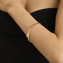 Bvlgari Bangle in 18K Gold, 2.2 inches | Vintage Solid Gold