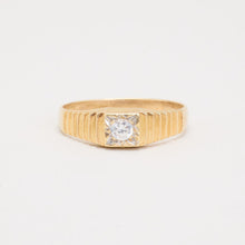Ring with and Zirconia in 14K Gold size 10 | Vintage Solid Gold