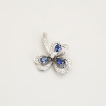 Brooch with and sapphirewith diamond (0.74 ct) in 18K White gold