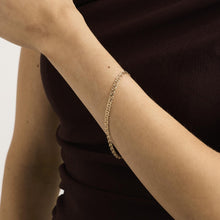 Bismarck Bracelet in 14K Gold, 7.48 inches | Vintage Solid Gold