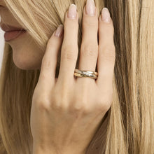 Ring with diamond (0.03 ct) in 14K Gold, white gold and rose gold