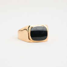Ring with and onyx in 8K Gold size 12¾ | Solid Gold | Quality Fine