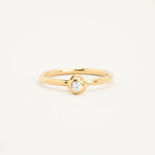 Ring with and Zirconia in 8K Gold size 8¾ | Solid Gold