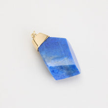 Pendant with and lapiz lazuli in 14K Gold, 1.57 inches | Vintage