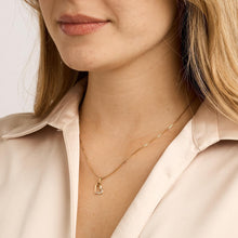 Elegant 18K Gold Heart Pendant, Tiny 0.05 ct Diamond, Timeless Solitaire Design, 0.79 Inch, Classic Fine Jewelry