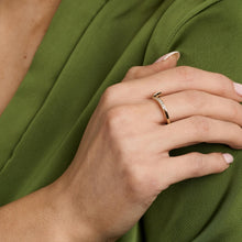 Ring in 8K Gold size 8 | Vintage Solid Gold | Fine Jewelry