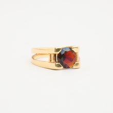 Ring with and garnet in 14K Gold size 7¼ | Real Genuine Gold