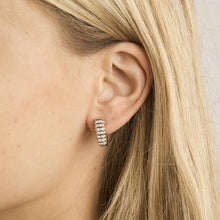 Elegant 14K White Gold Diamond Earrings, 1.37 CT Solitaire, Vintage Inspired, 0.59 Inch Length