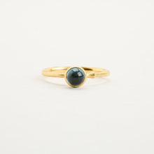 Ole Lynggaard Ring with and blue topaz in 18K Gold size 9