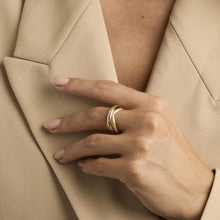 Ring with diamond (0.11 ct) in 14K Gold size 5¾ | Vintage Solid Gold