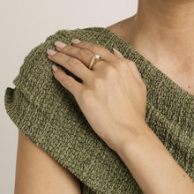 Ring with and pearl in 14K Gold size 7¾ | Solid Gold | Minimalistic