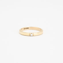 Ring with and Zirconia in 14K Gold size 8¾ | Solid Gold