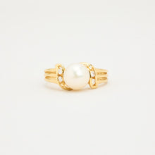 Ring mit Perle und Diamantmit Diamant (0,04 ct) in 18K Gold Größe