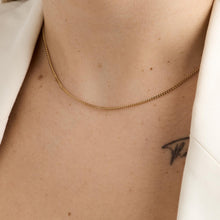 Curb Necklace in 8K Gold, 15.75 inches | Vintage Solid Gold | Premium