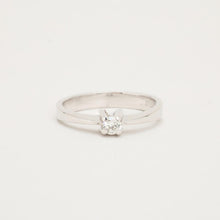 Vintage 14K White Gold Solitaire Diamond Ring, .11 CT, Size 5¼, Dainty Prong-Set, Minimalist Antique-Inspired Jewelry