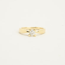 Ring with diamond (0.25 ct) in 14K Gold size 6½ | Vintage Solid Gold