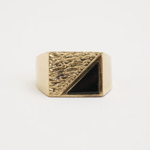 Ring with and onyx in 8K Gold size 9¼ | Real Genuine Gold