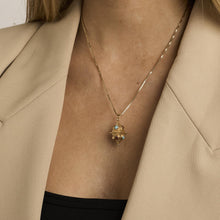 Pendant with and glass in 18K Gold, 1.18 inches | Solid Gold