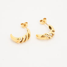 Classic 18K Solid Gold Stud Earrings, Fine Quality, 0.55 Inch, Timeless Round Design, Elegant Daily Wear