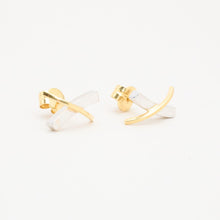 Elegant 18K Gold and White Gold Earrings, Classic Round Studs, 0.51 Inch Diameter, Fine Jewelry, Timeless Design