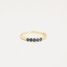 Ring with and sapphire in 14K Gold size 9¼ | Vintage Solid Gold