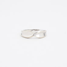 Ring with diamond (0.03 ct) in 14K White gold size 6¾ | Vintage