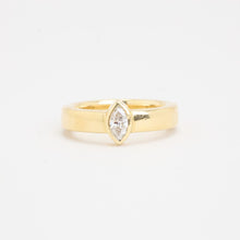 Ring with diamond (0.35 ct) in 18K Gold size 8 - 8½ | Real Genuine