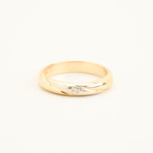 Ring with diamond (0.02 ct) in 14K Gold and white gold size 6