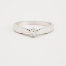 Ring with diamond (0.04 ct) in 14K White gold size 5¼ | Real Genuine