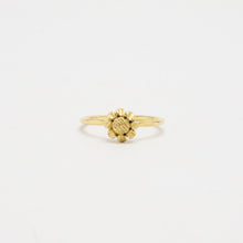 Flower Ring in 18K Gold size 6½ | Solid Gold | Quality Fine Jewelry