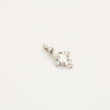 Pendant in 14K white gold with diamonds (0.33 ct), 0.55 inches