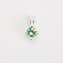 Pendant in 14K White gold, 0.59 inches | Vintage Solid Gold