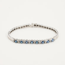 Bracelet with and sapphirewith diamond (0.12 ct) in 18K White gold