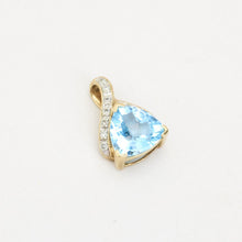 Pendant with diamond (0.15 ct) in 10K Gold, 0.71 inches | Real