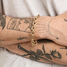 Anchor chain Bracelet in 14K Gold, 8.27 inches | Solid Gold